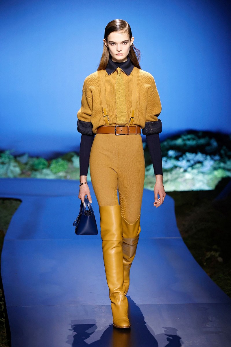 Look 14