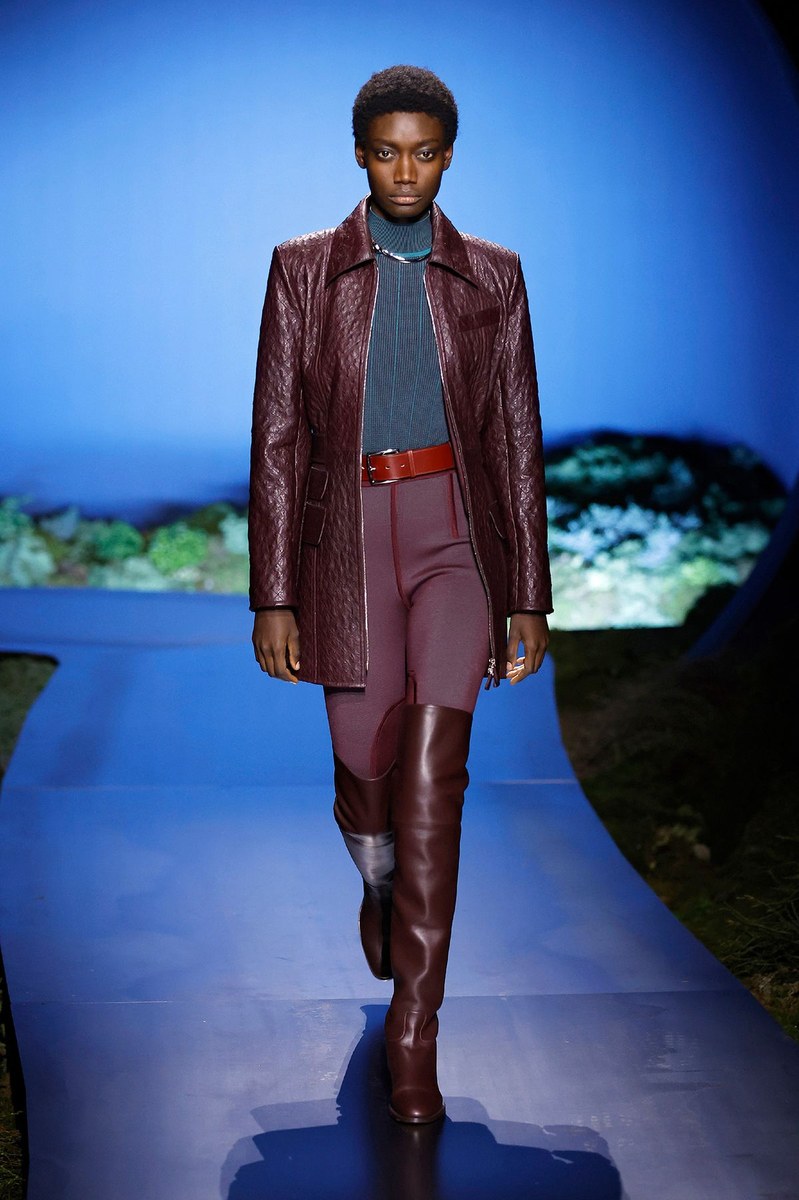 Look 17
