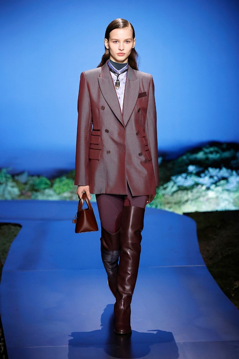 Look 23