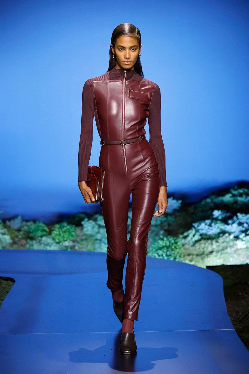 Look 34