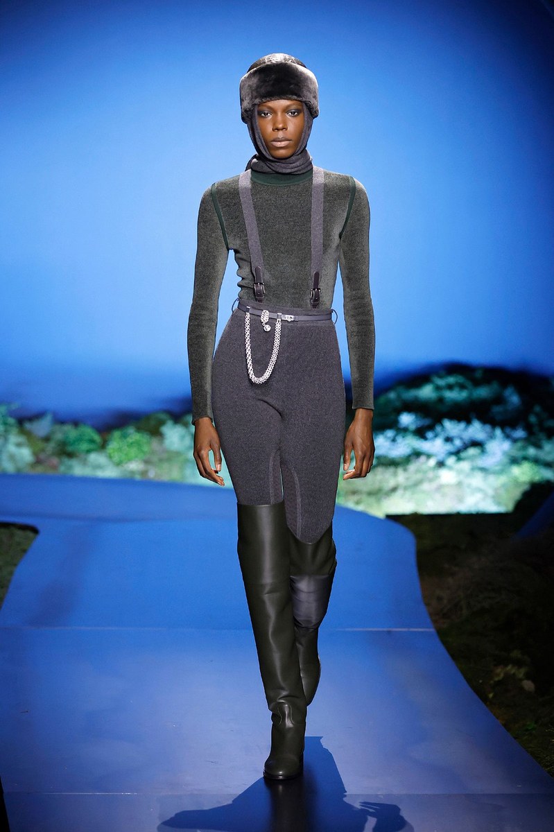 Look 60