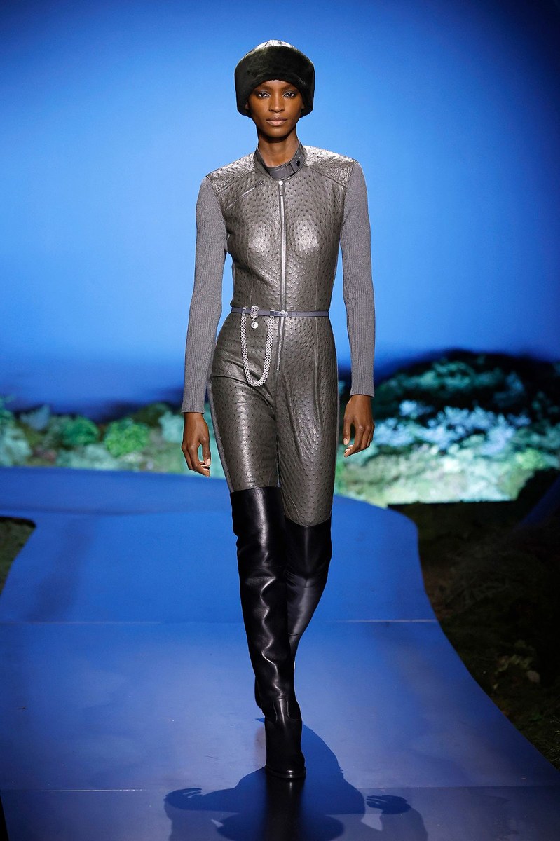 Look 63