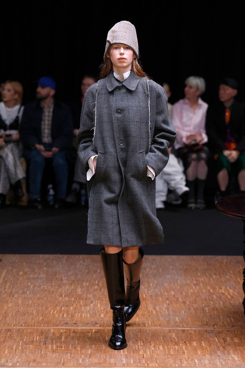 Look 19