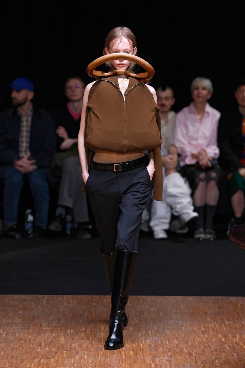 Look 45