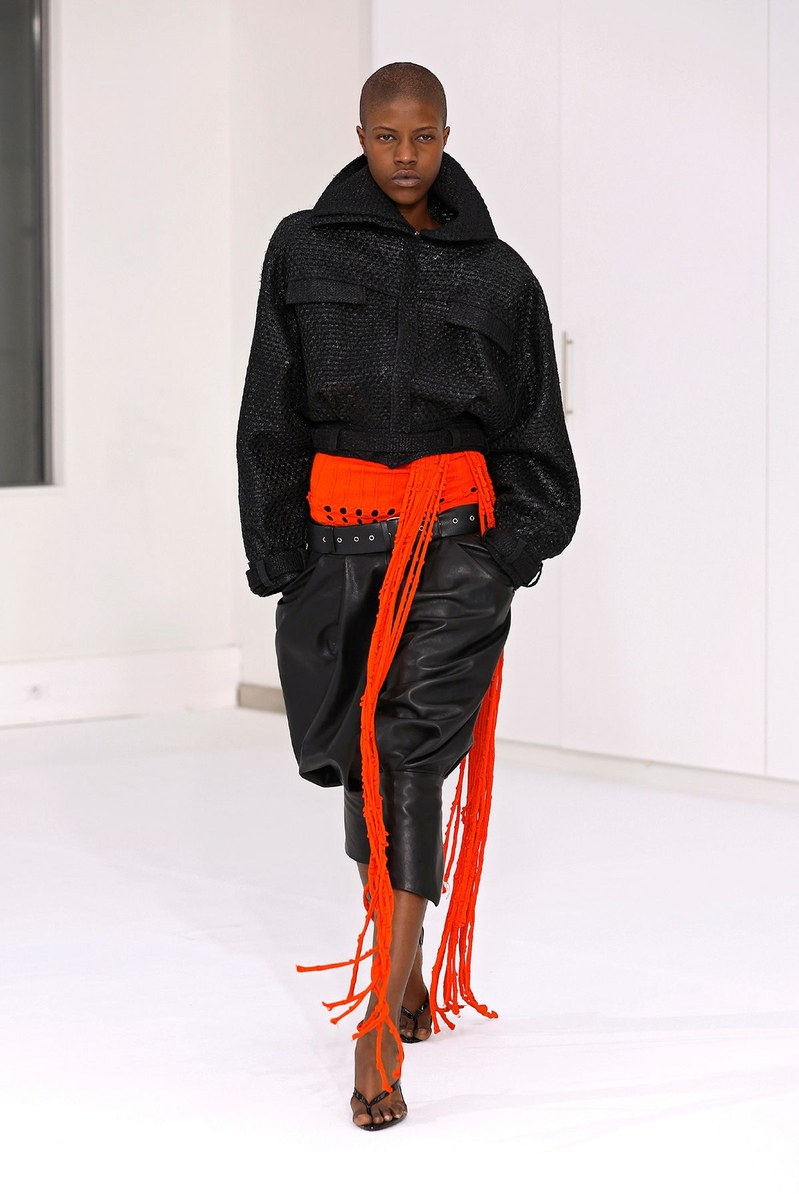 Look 18