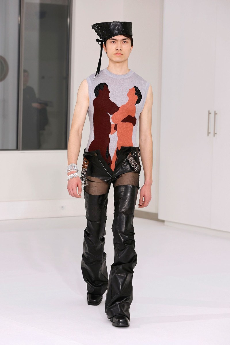 Look 29