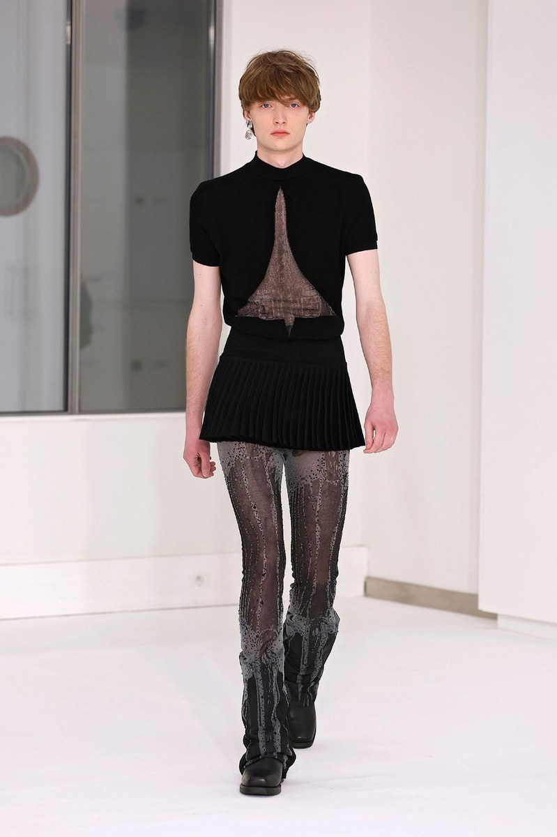 Look 32
