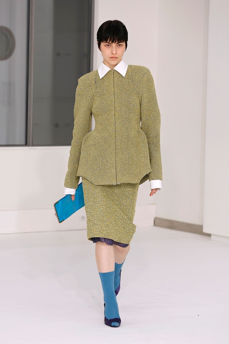 Look 75