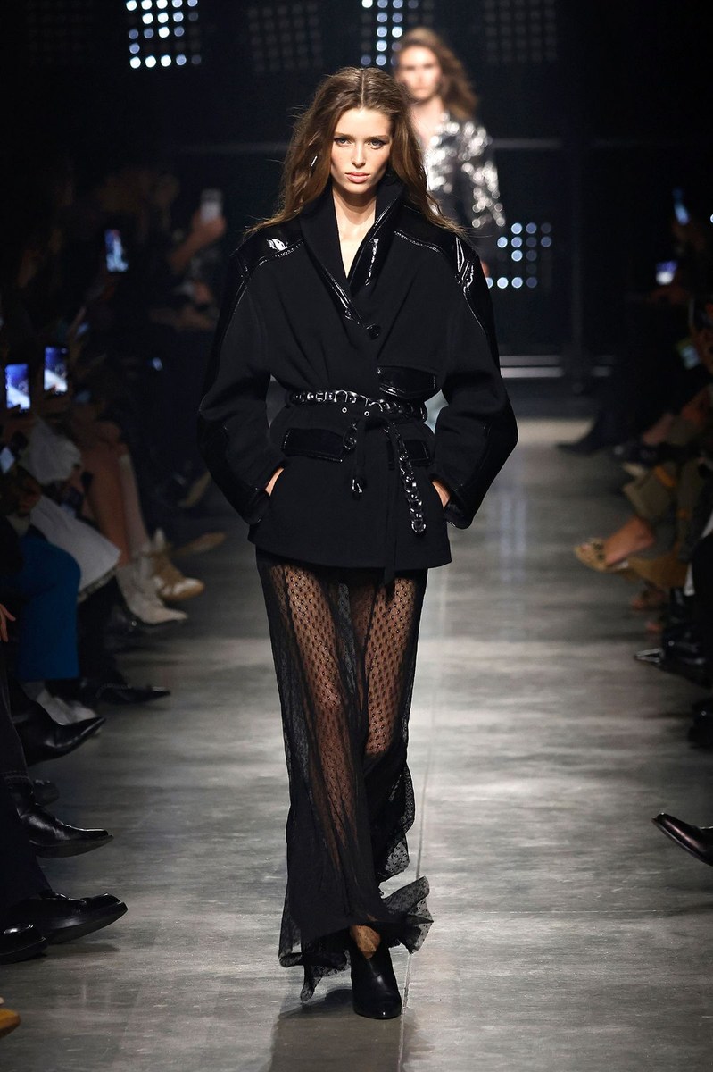 Look 7