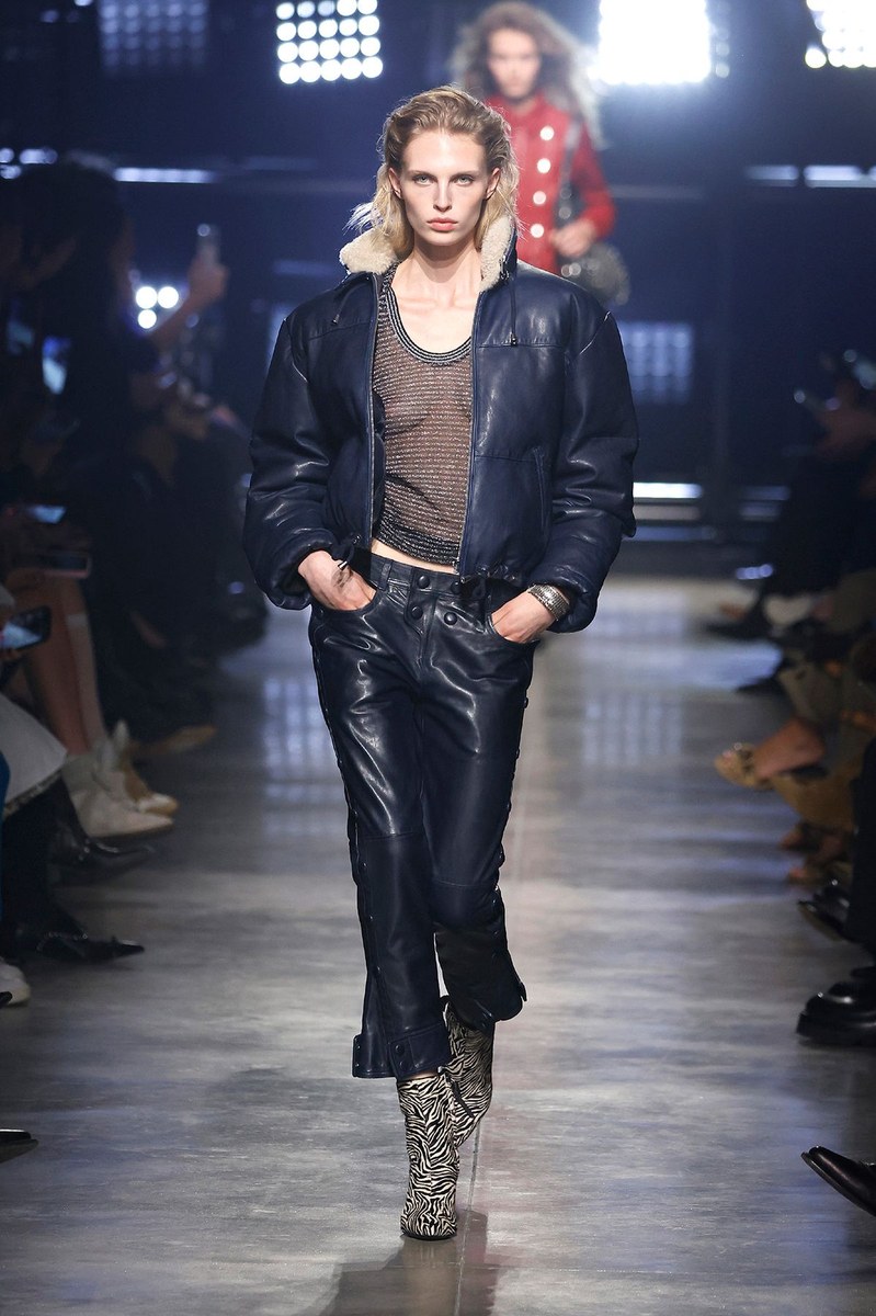 Look 37