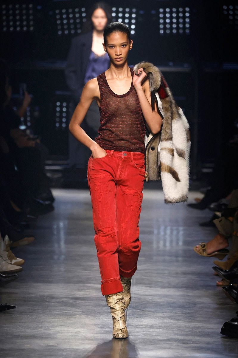 Look 43