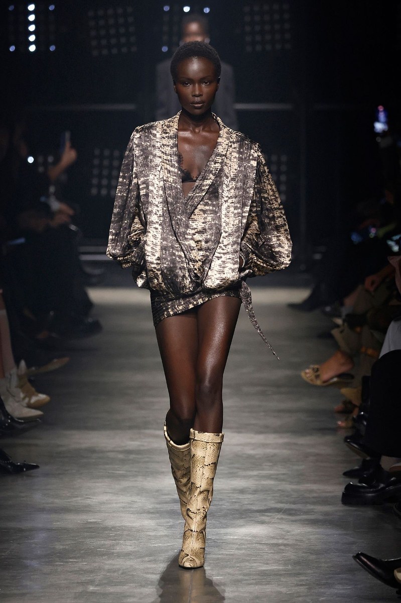 Look 57