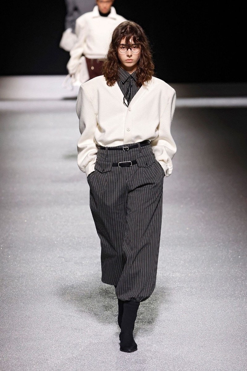 Look 13
