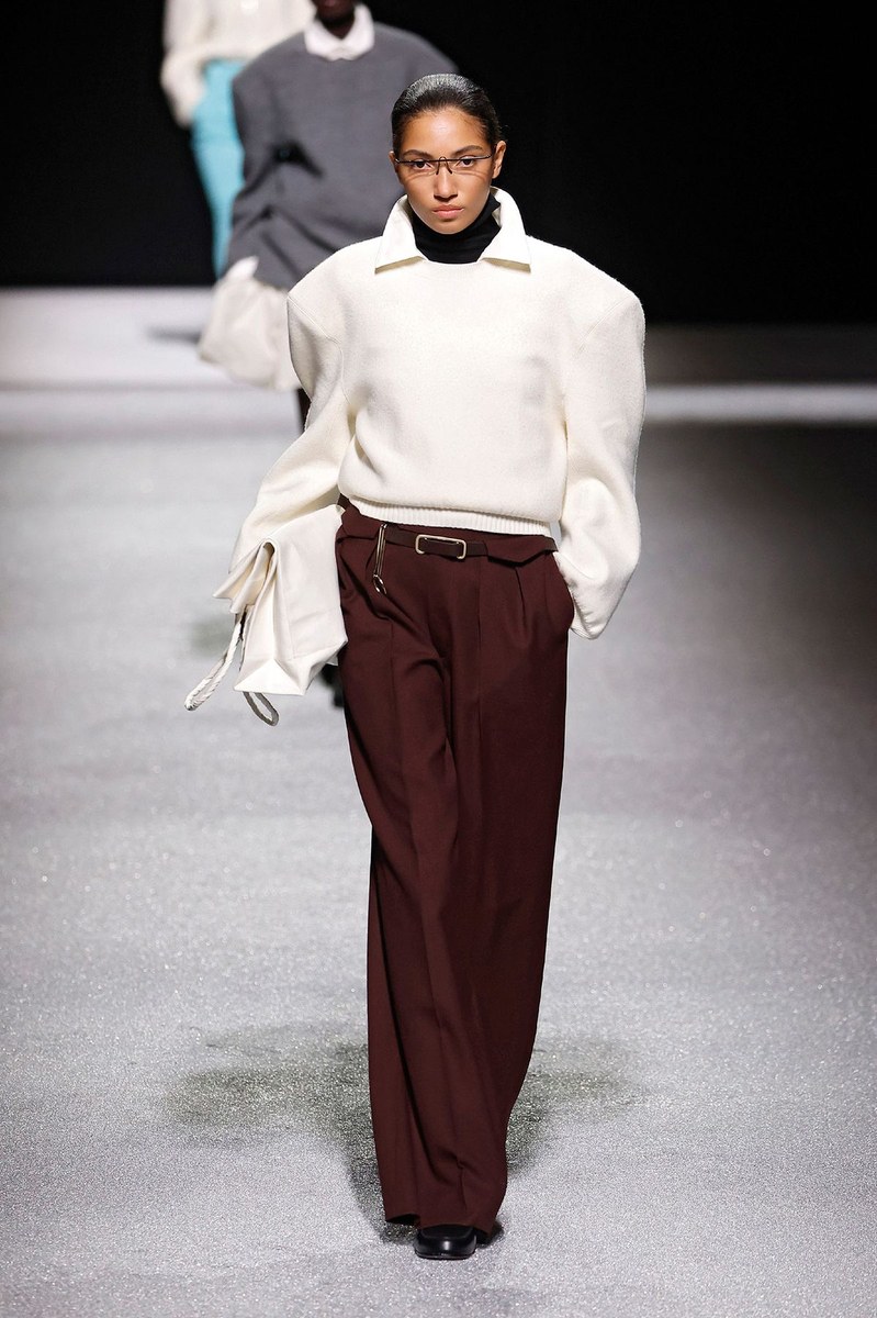 Look 14
