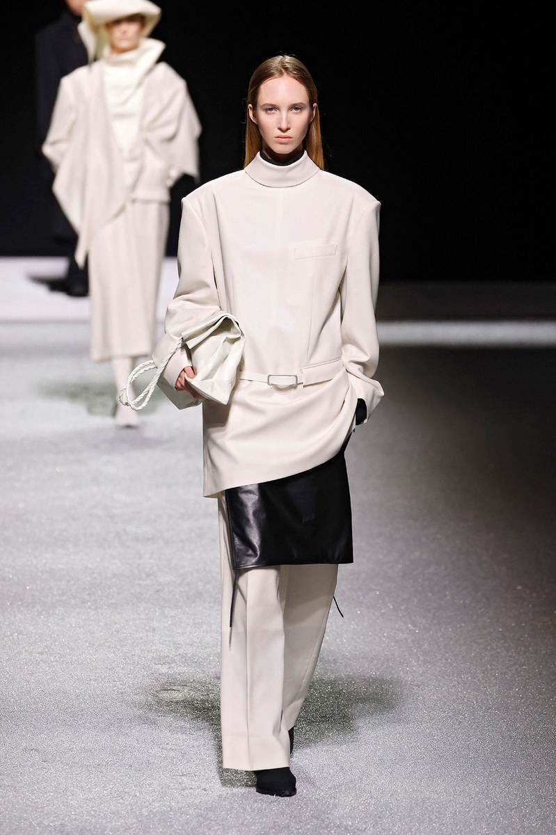 Look 23