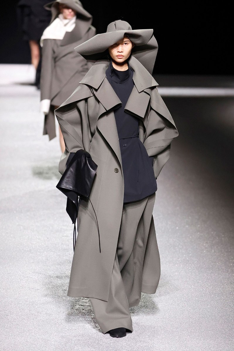 Look 43