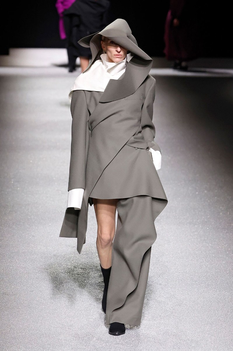 Look 44
