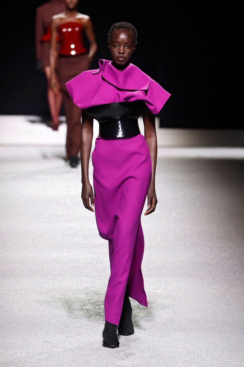 Look 48