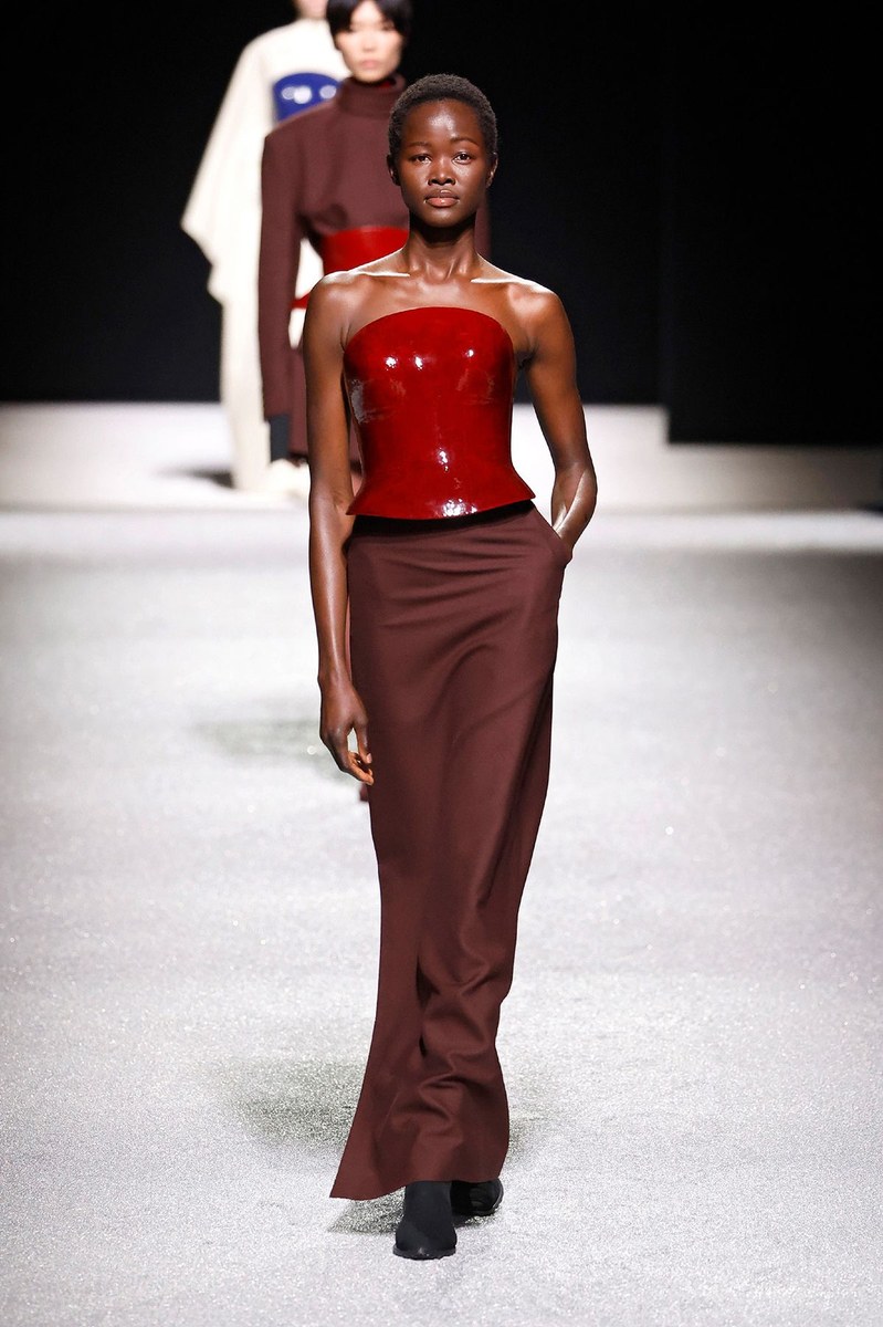 Look 49