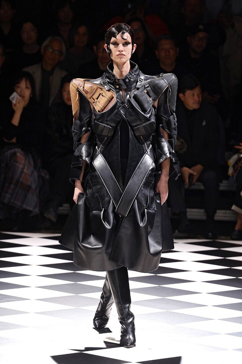 Look 22