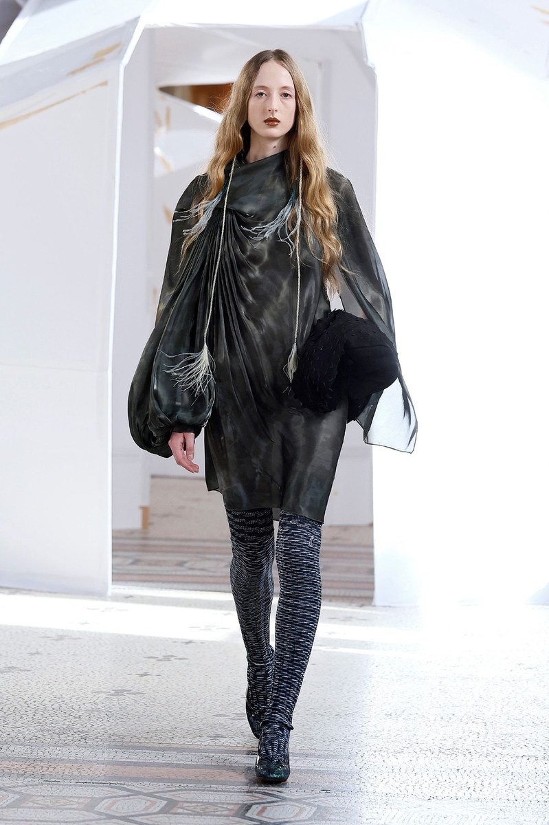 Look 8