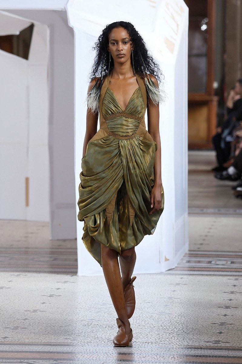 Look 34