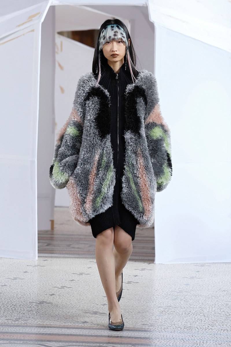 Look 35