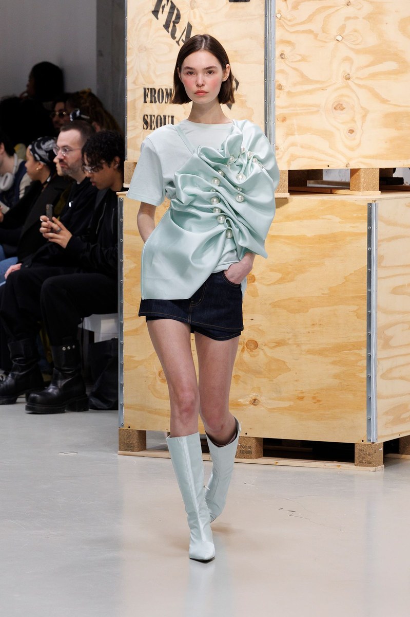 Look 4