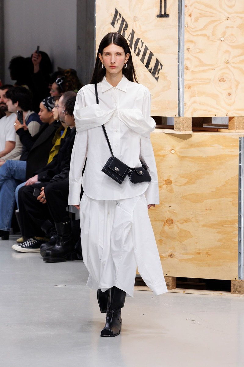 Look 24