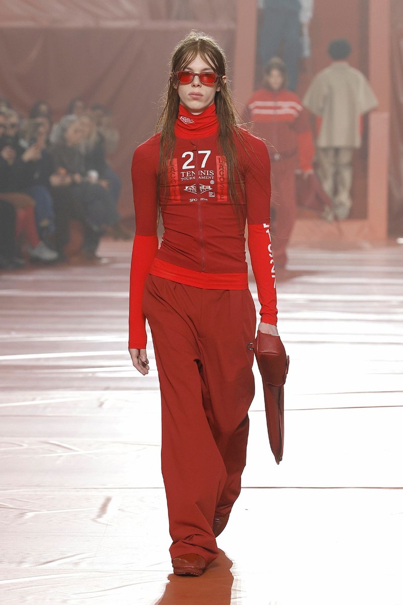 Look 15