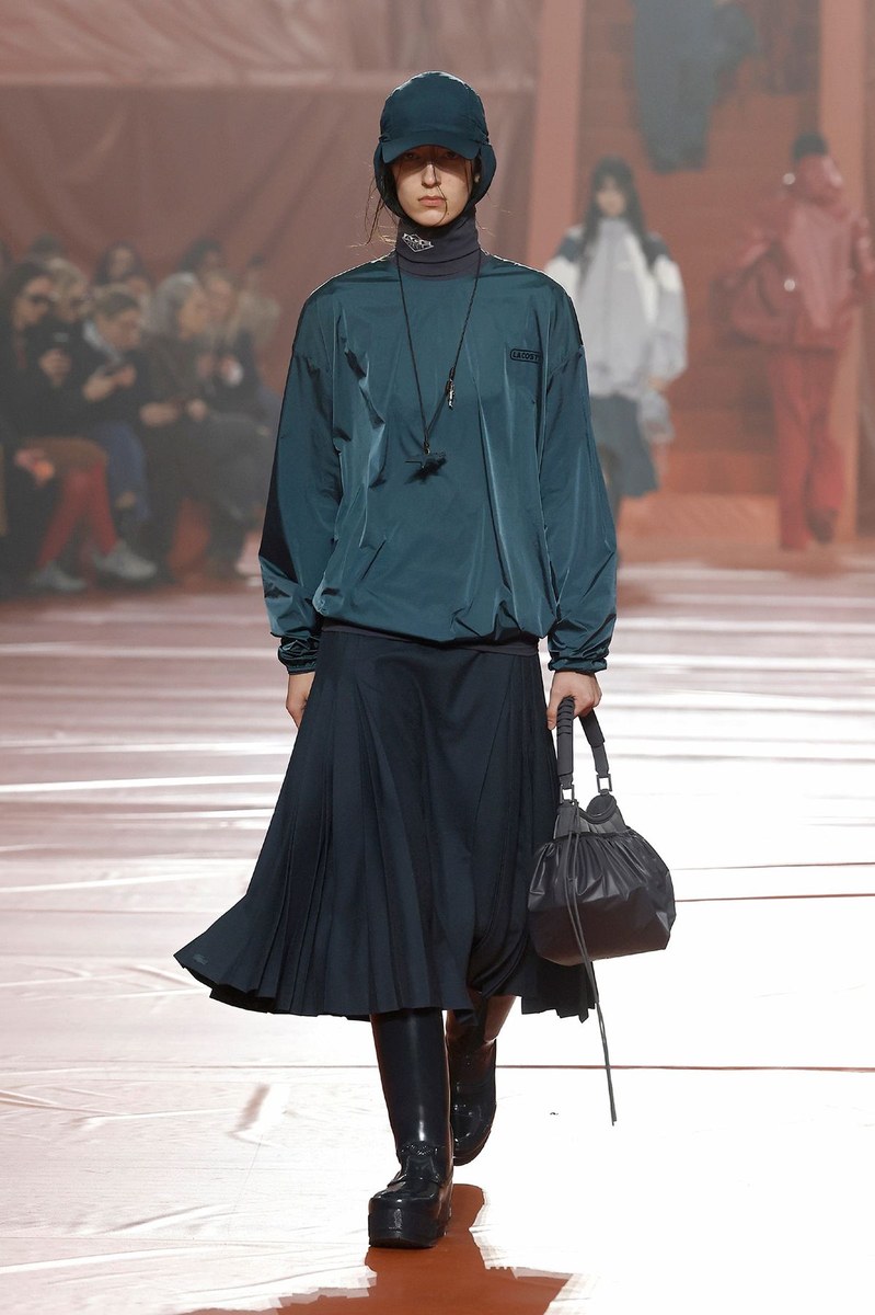 Look 19