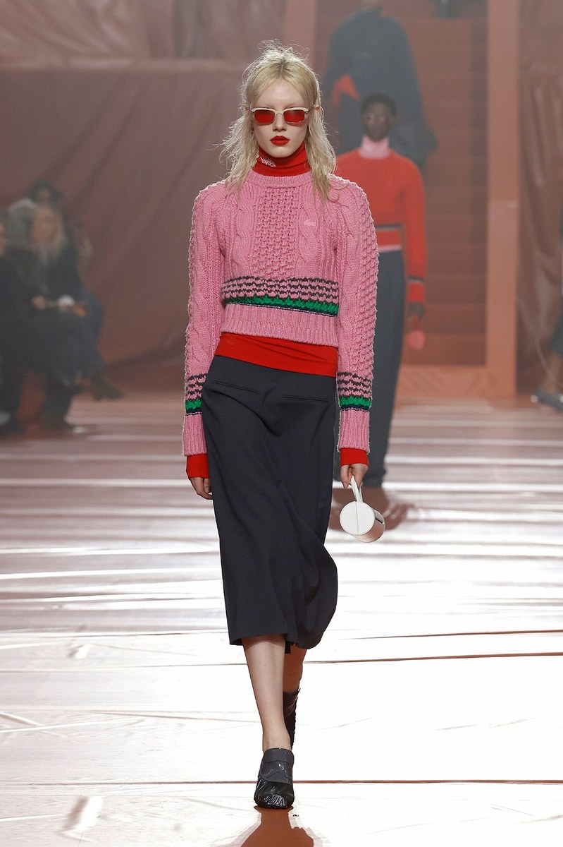 Look 28