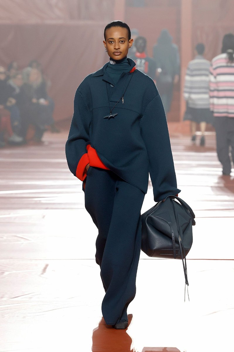Look 30