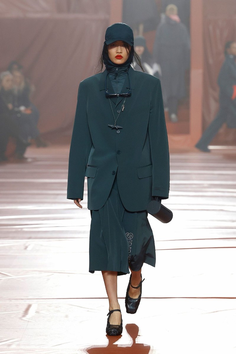 Look 34