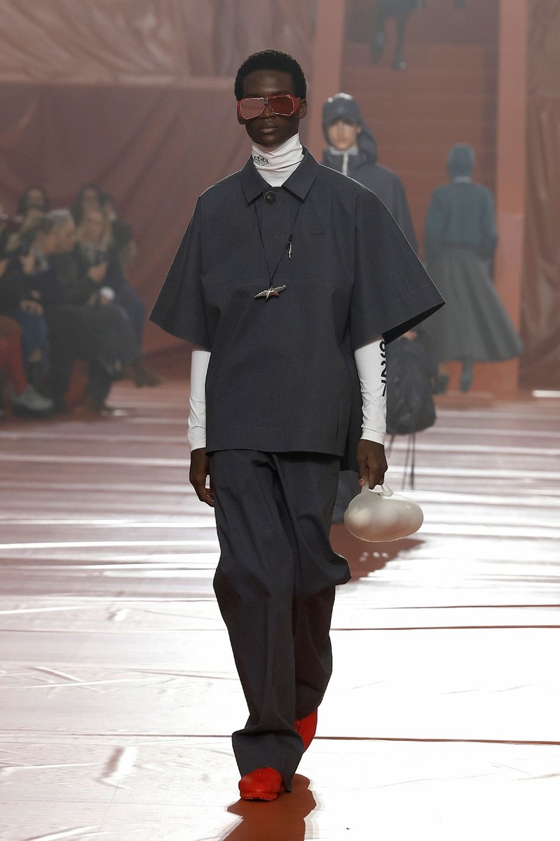 Look 44