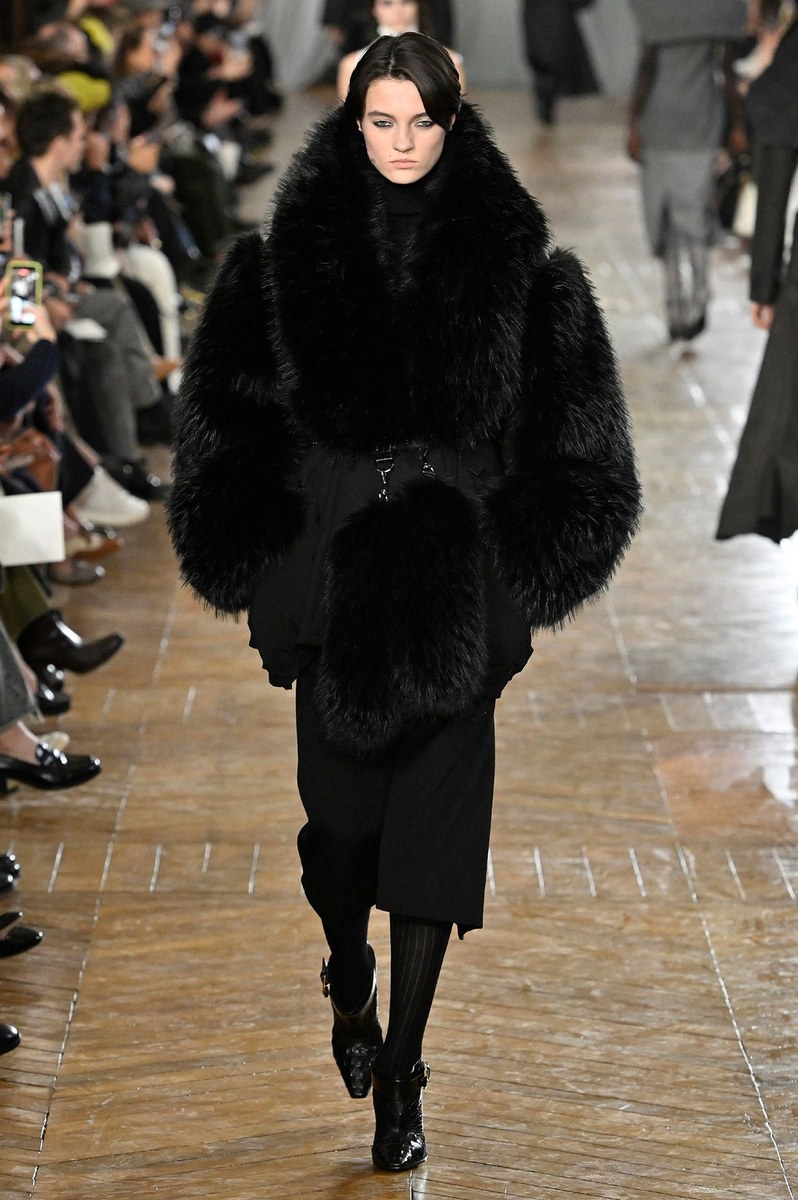 Look 5