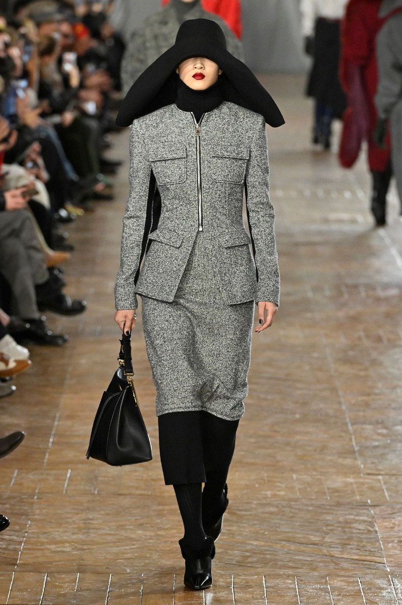 Look 34