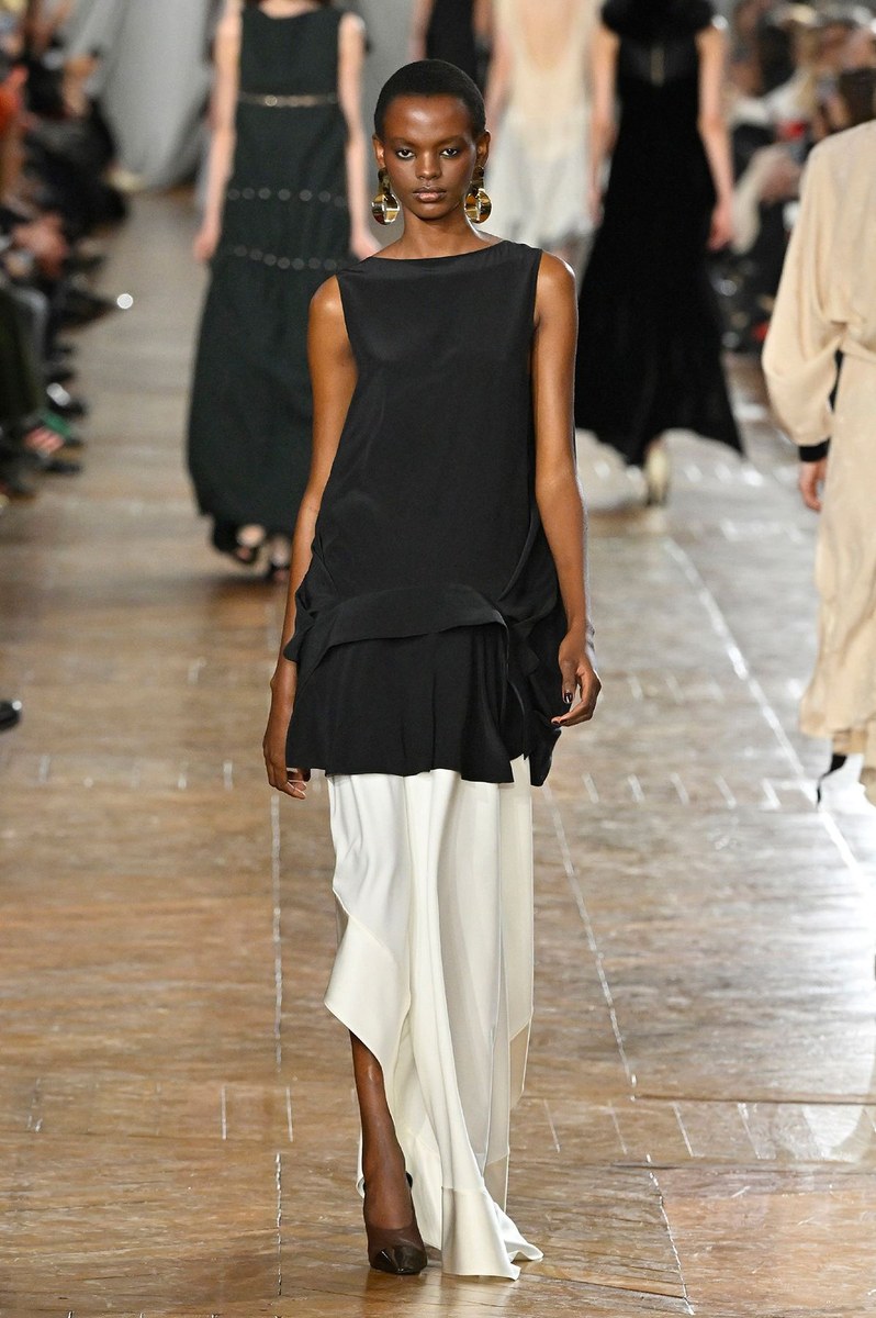 Look 48