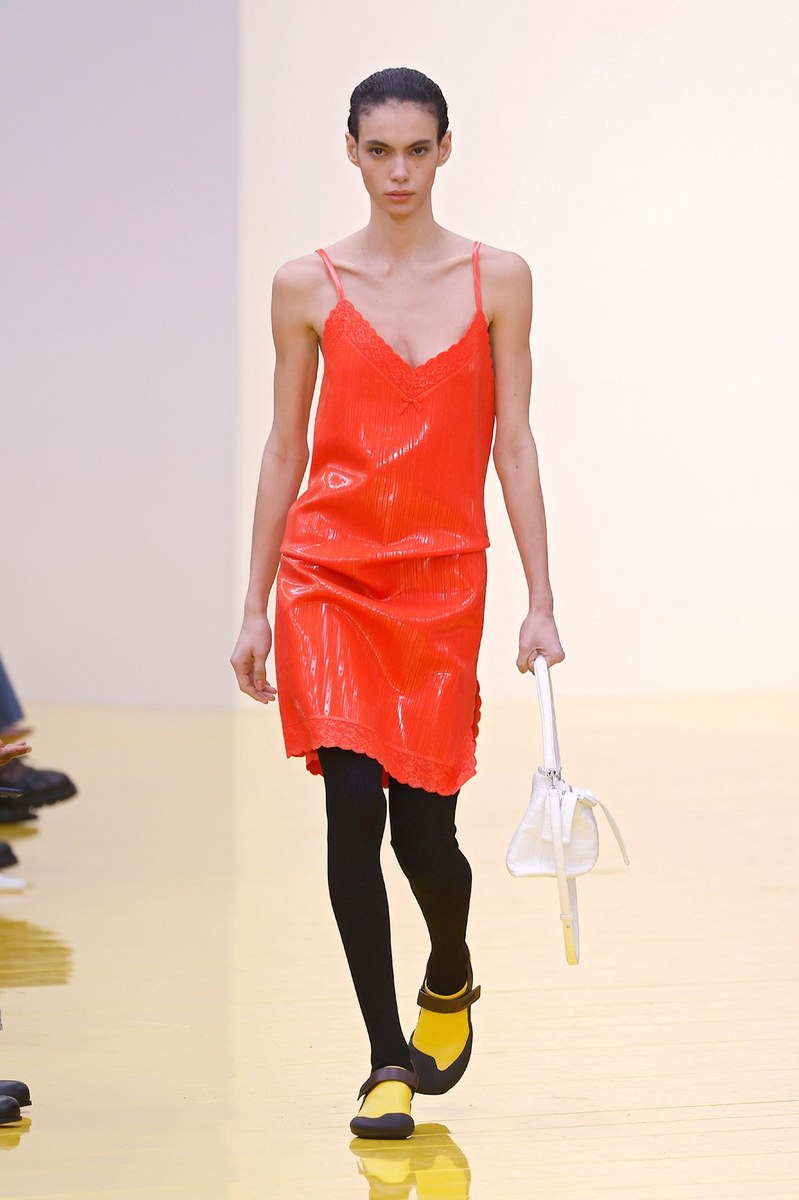 Look 4
