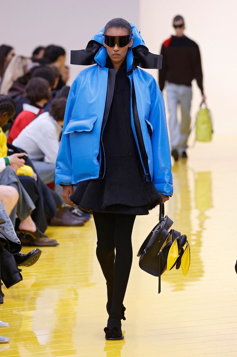 Look 14