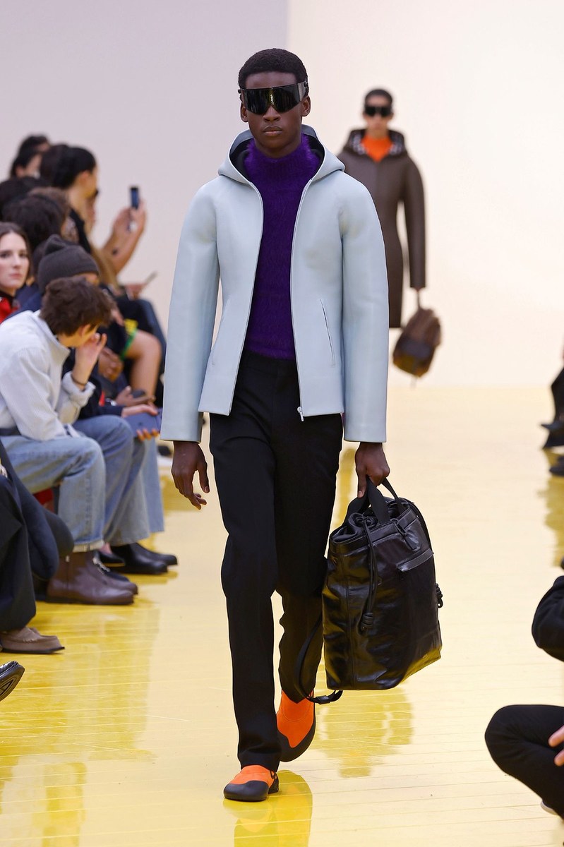 Look 35