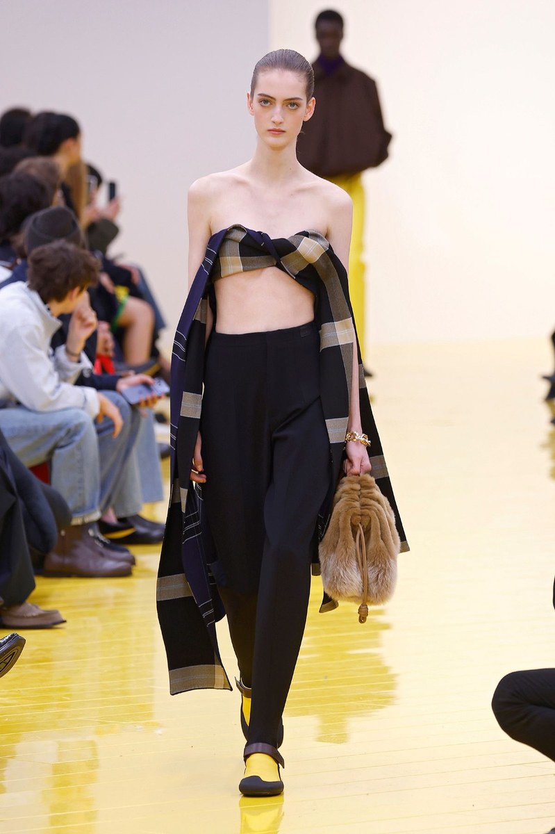 Look 43