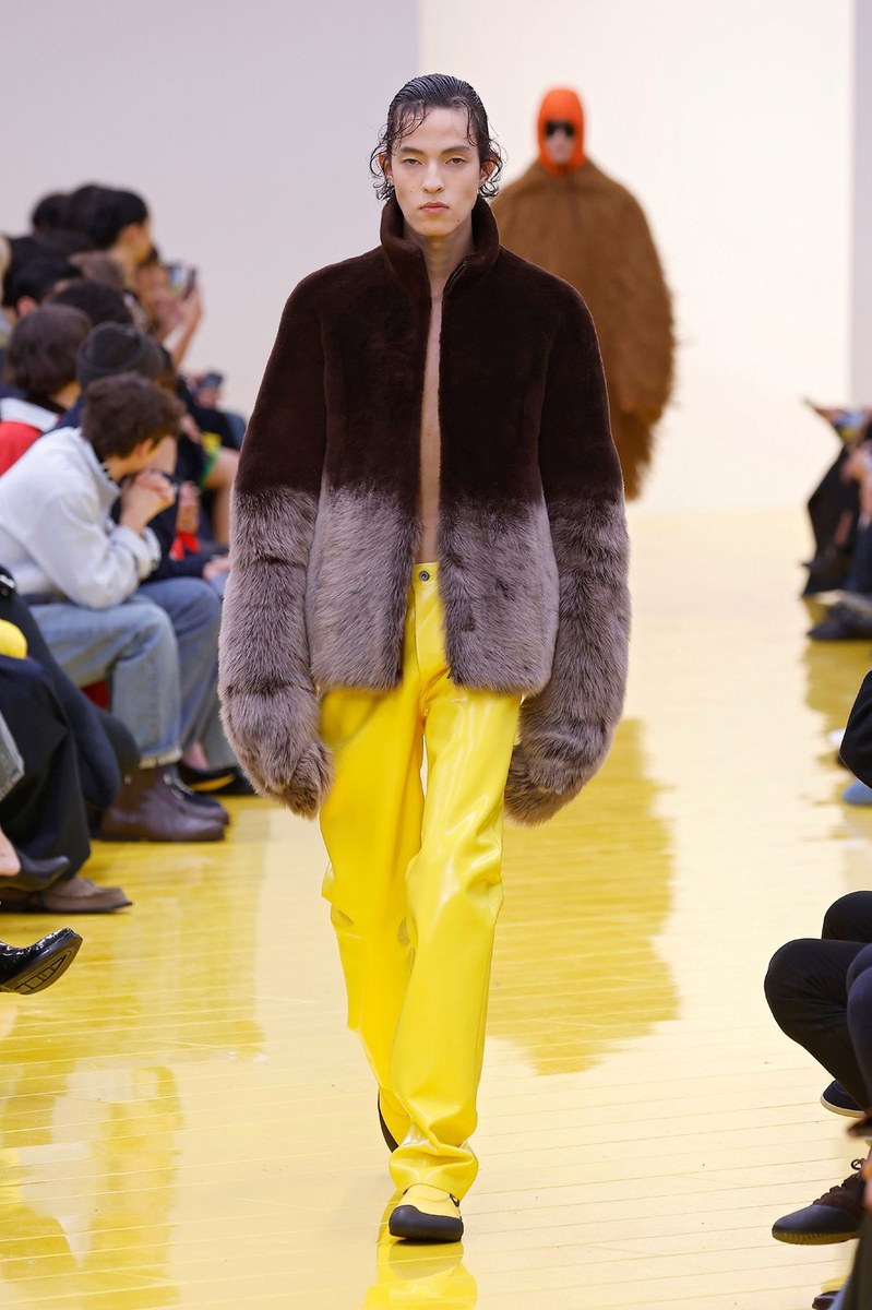 Look 48