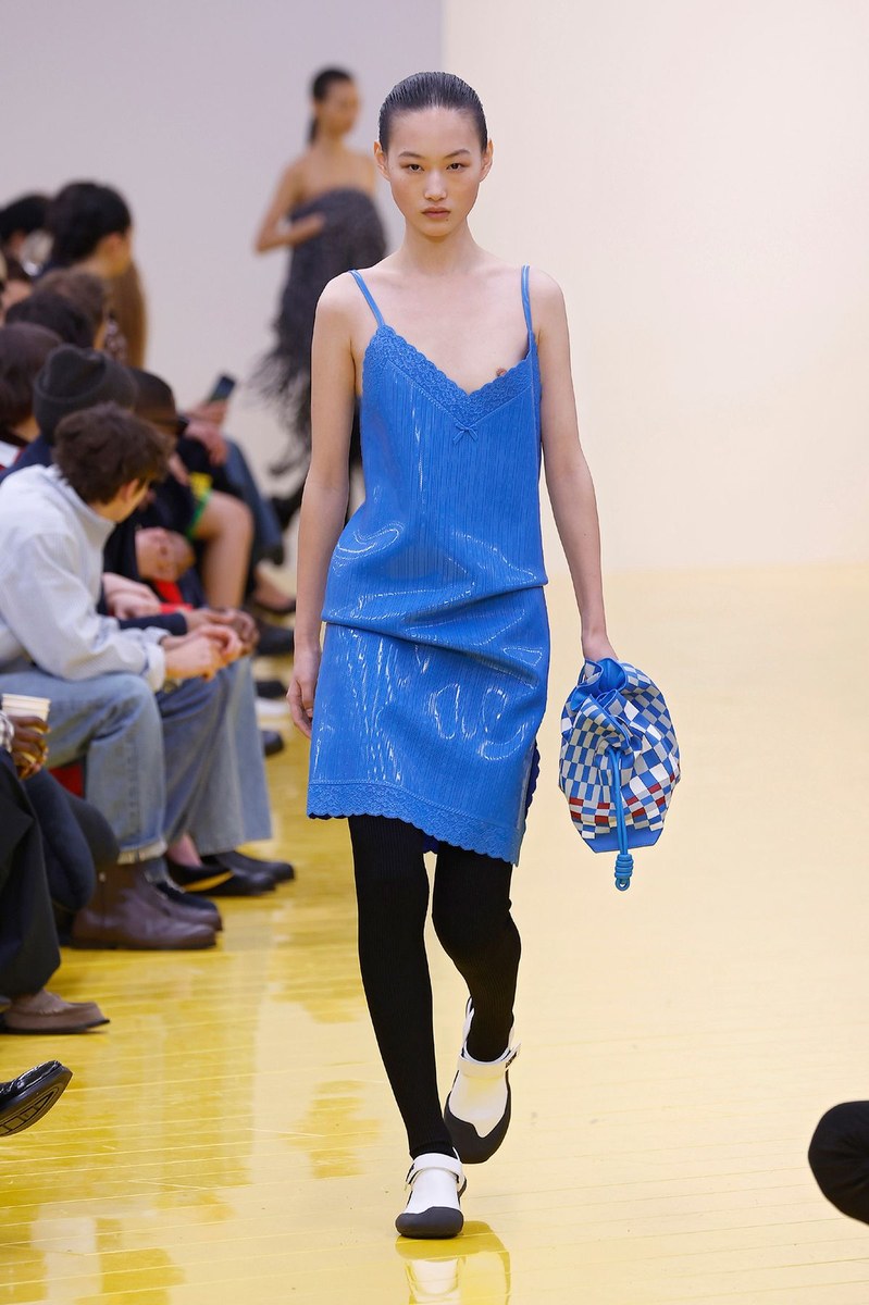 Look 64