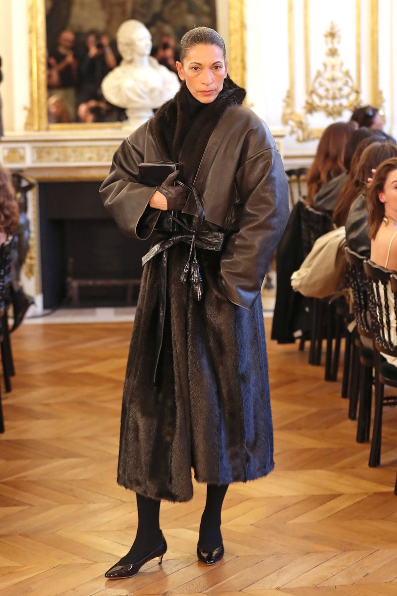 Look 17