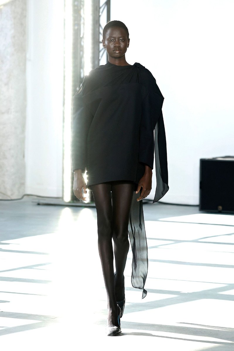Look 2
