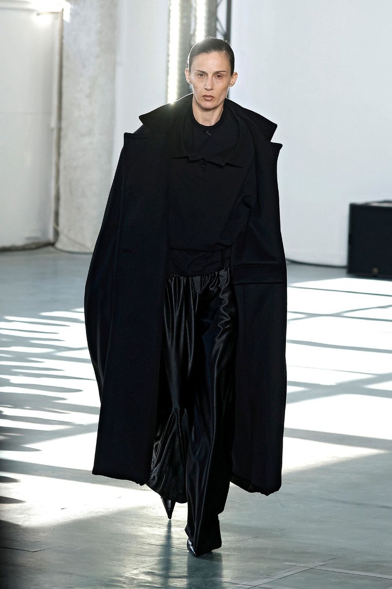 Look 11