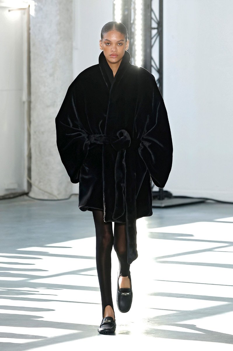 Look 12