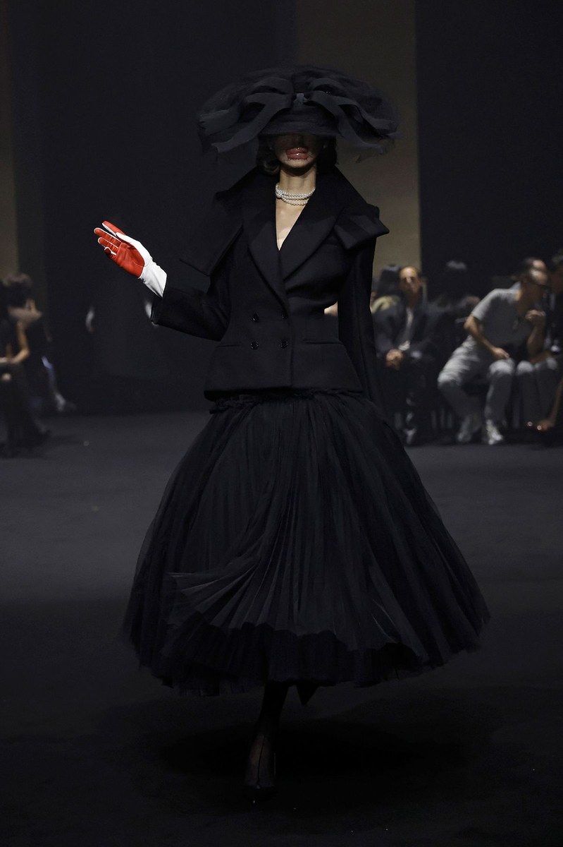 Matières Fécales FW26 Women Looks Report
