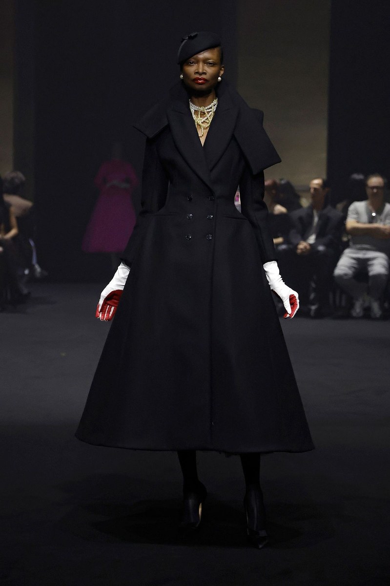 Look 4